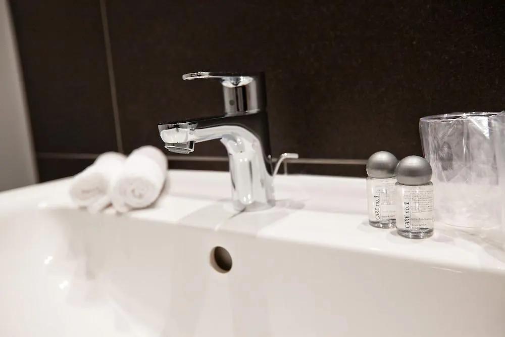 B&B Hotel Muenchen-Moosach 3*, Munich Germany
