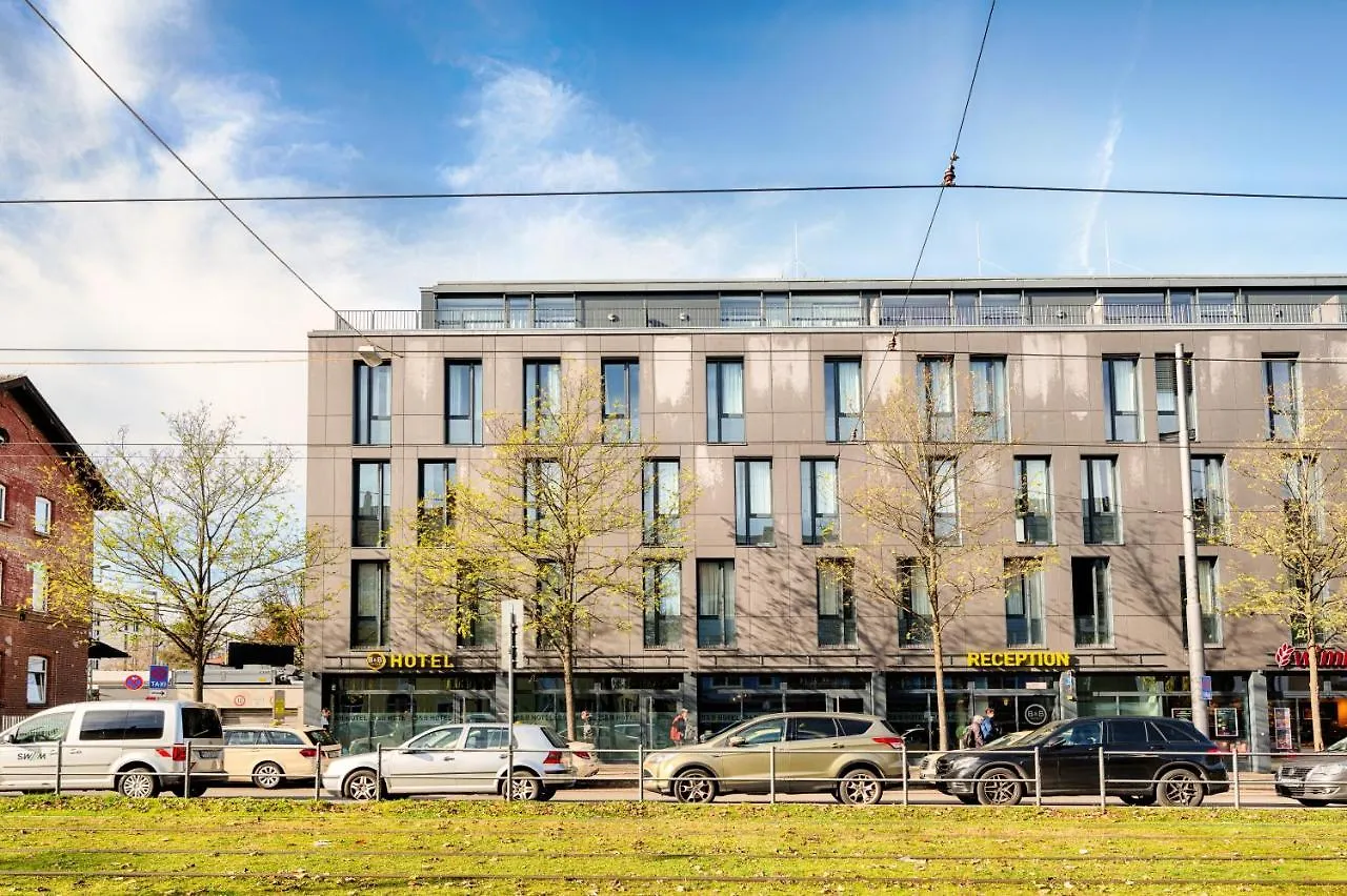 B&B Hotel Muenchen-Moosach  München